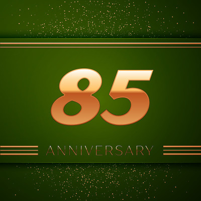 现实的85年85周年庆祝标志。绿色背景上的金色数字和金色五彩纸屑。彩色矢量模板元素为您的生日派对