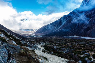 云中之山