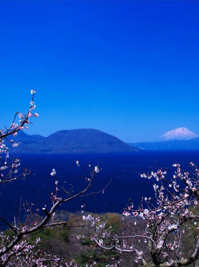 托雅湖的壮丽景色，它渴望Ezo Fuji