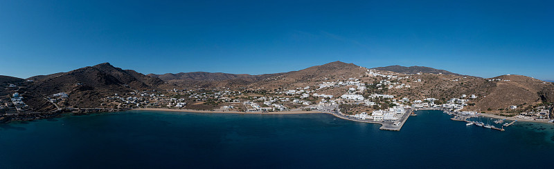 希腊的Ios岛，Cyclades。乔拉镇全景无人机拍摄