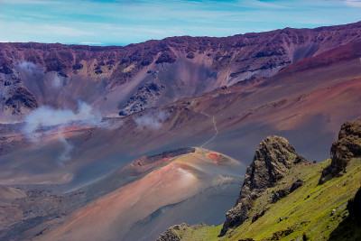 哈雷阿卡拉火山口