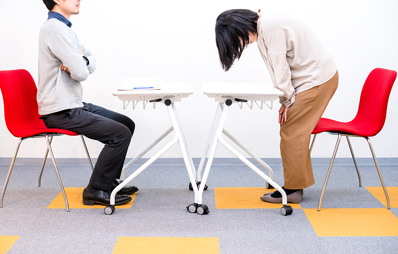 礼貌的女人