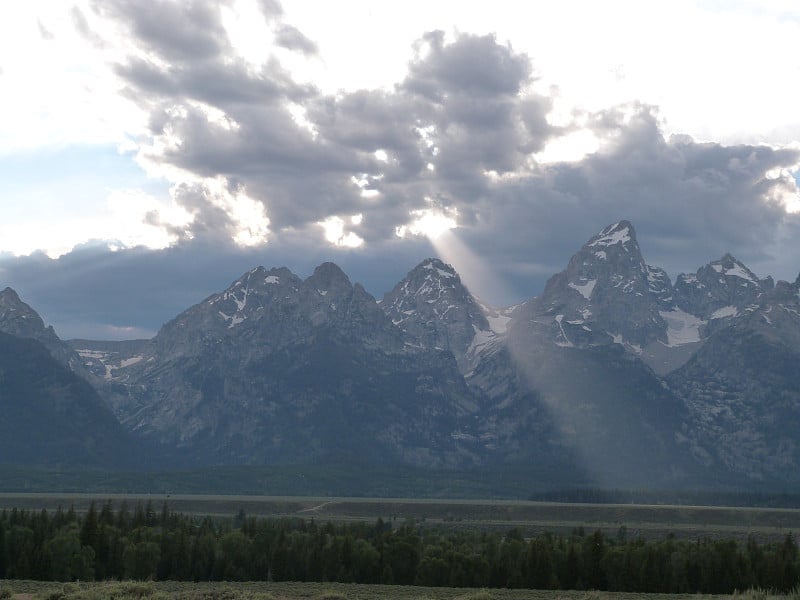 SilverLining_Yellowstone