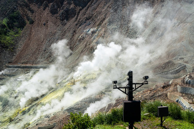 箱根火山喷发蒸汽