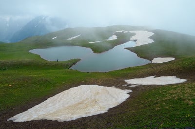 山湖
