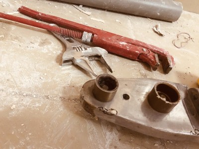 管子和水管工工作