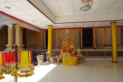 乌汶拉察他尼的佛教寺庙