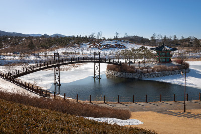 韩国平昌松岛的青松亭