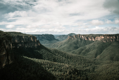 Govett's Leap Lookout上令人惊叹的山景