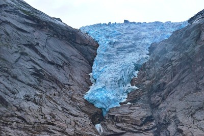 山湖