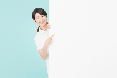 微笑的亚洲女人