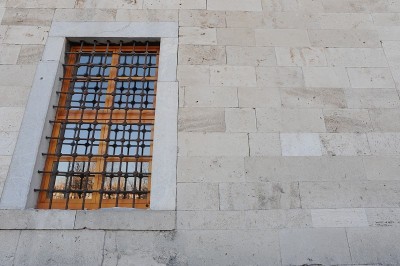 Turkey-Konya-Rumi-Negative空间