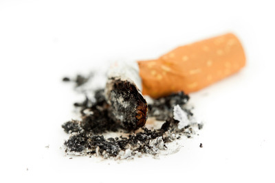 近距离的香烟熄灭
