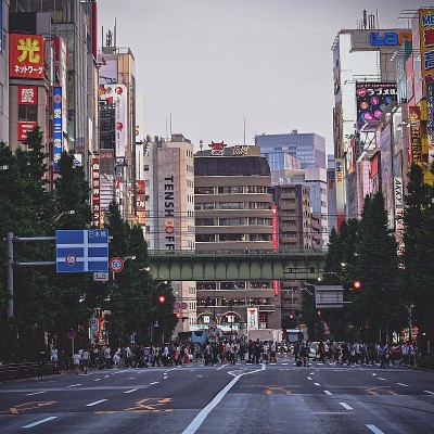 城市生活