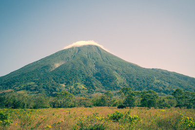 康塞普西翁火山从梅特佩岛，尼加拉瓜