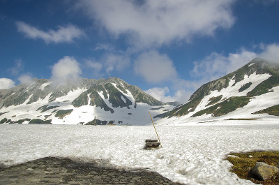 山