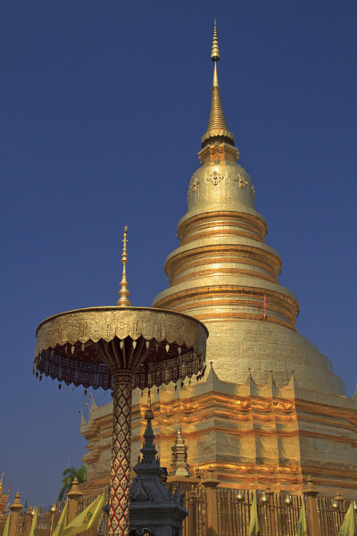 金塔，卧佛寺，哈利蓬猜在兰汶