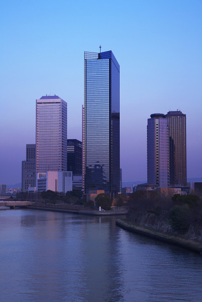 大阪商业公园