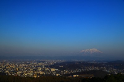 岩手山早晨燃烧岩手山