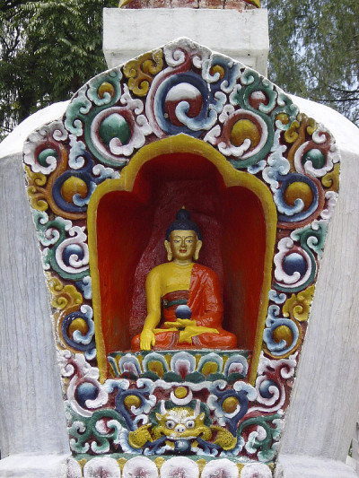 坐佛