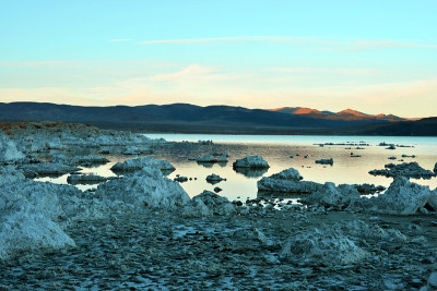 咸水湖景观