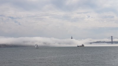 云海海啸里斯本海葡萄牙