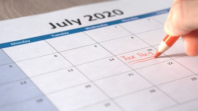 7月15日是纳税日