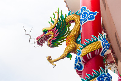 五彩缤纷的中国龙