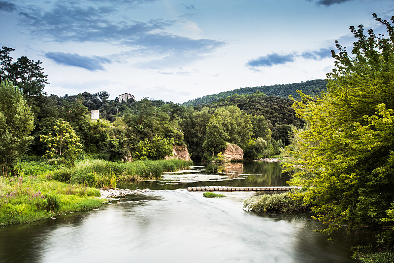 Besalu