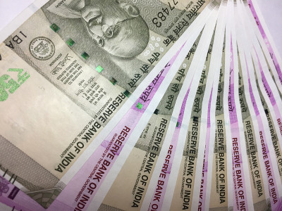 500和2000印度货币