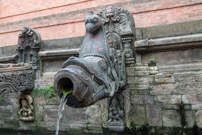 青铜水柱，巴特岗，加德满都