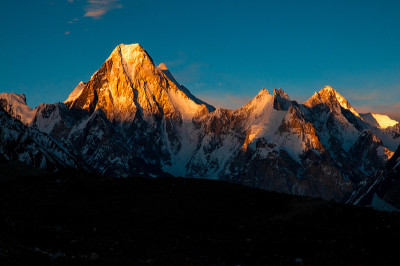 Gasherbrum iv的日落