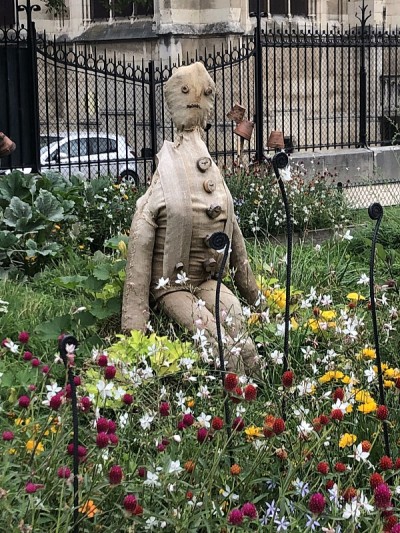 稻草人