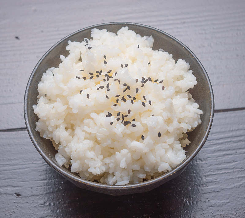 黑芝麻米饭