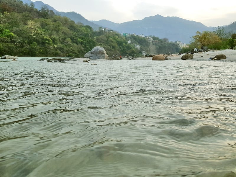 恒河流经北阿坎德邦