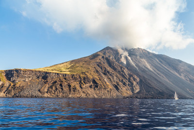 斯特龙博利火山群岛埃奥利，意大利西西里岛
