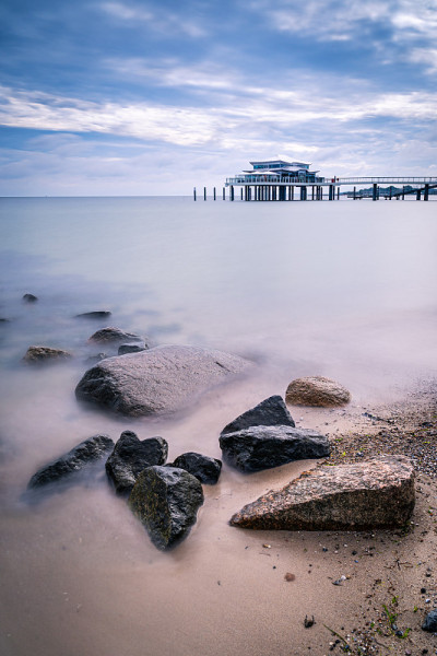 白天在Timmendorfer Strand。