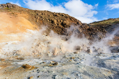 冰岛Krysuvik地区的solfatara