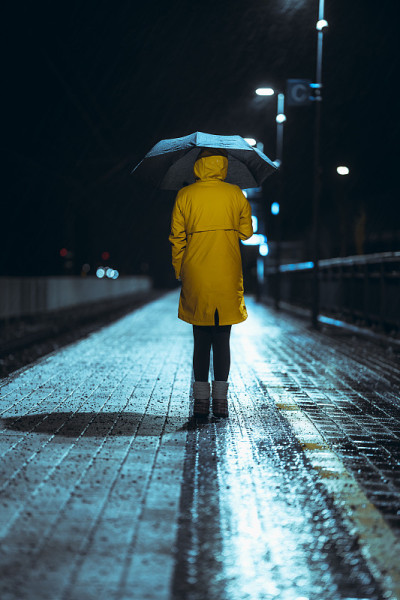 下雨的晚上