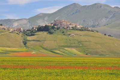 诺尔恰Castelluccio di Norcia平原自然景观