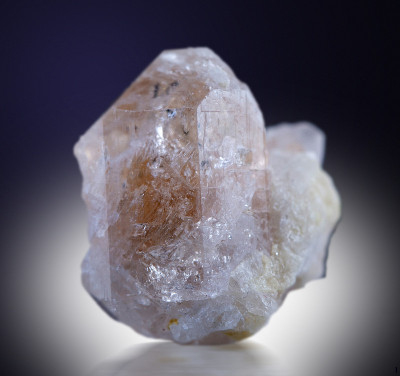 黄水晶,
矿物样品石岩石地质宝石晶体