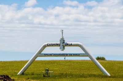 库欣OK管道(Cushing OK Pipeline)的世界十字路口，美国大部分WTI石油都储存和交
