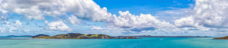 澳大利亚最北部托雷斯海峡星期四岛的全景