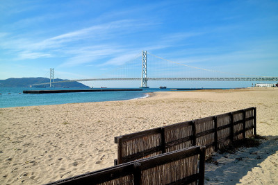 Akashi-Kaikyo桥