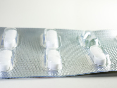 病在泡罩里