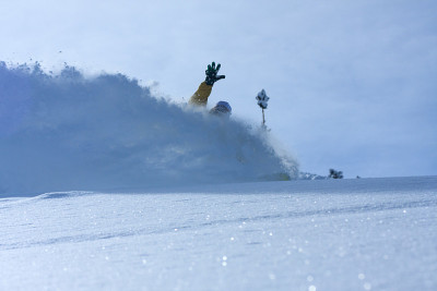 粉滑雪