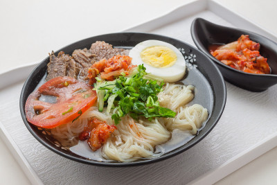 韩冷的面条