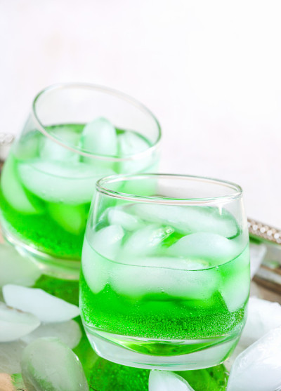 绿色鸡尾酒