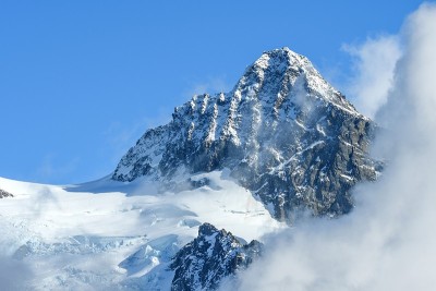 秋天的Shuksan峰，美国华盛顿