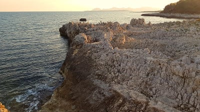 法国南部昂蒂布角的风景